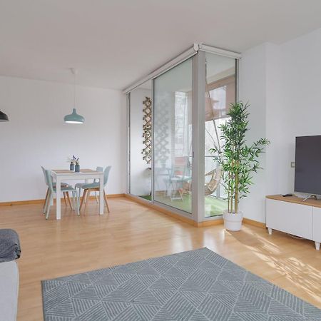 Guestready - Sant Adria De Besos Hideaway Lägenhet Barcelona Exteriör bild